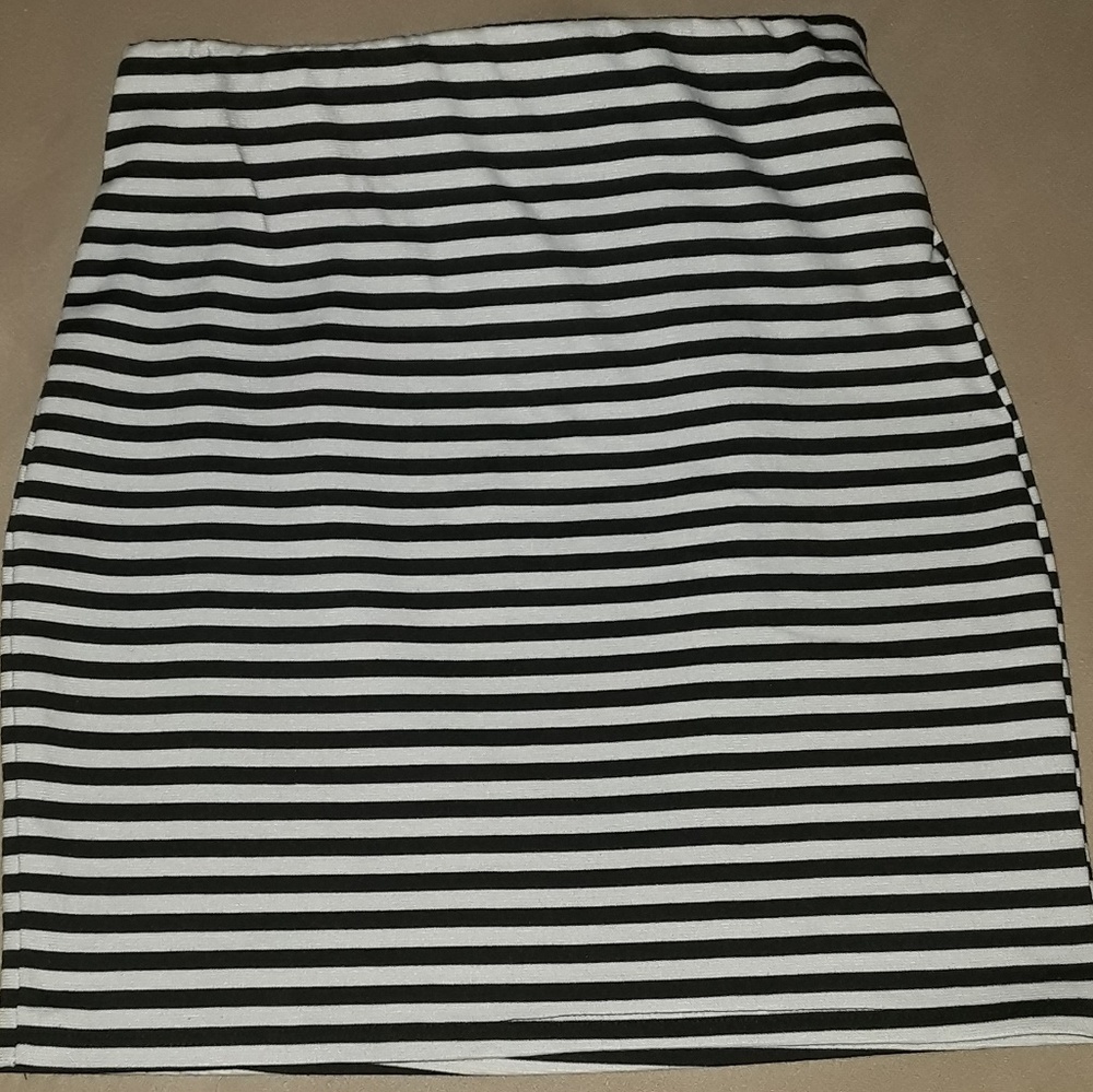 Black and White Skirt